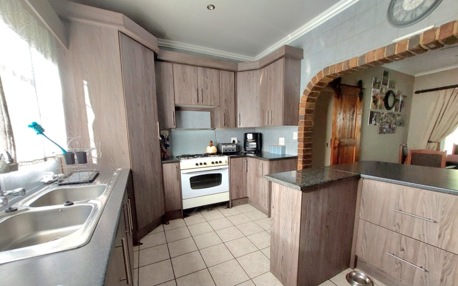 3 Bedroom Property for Sale in Elandsrand North West